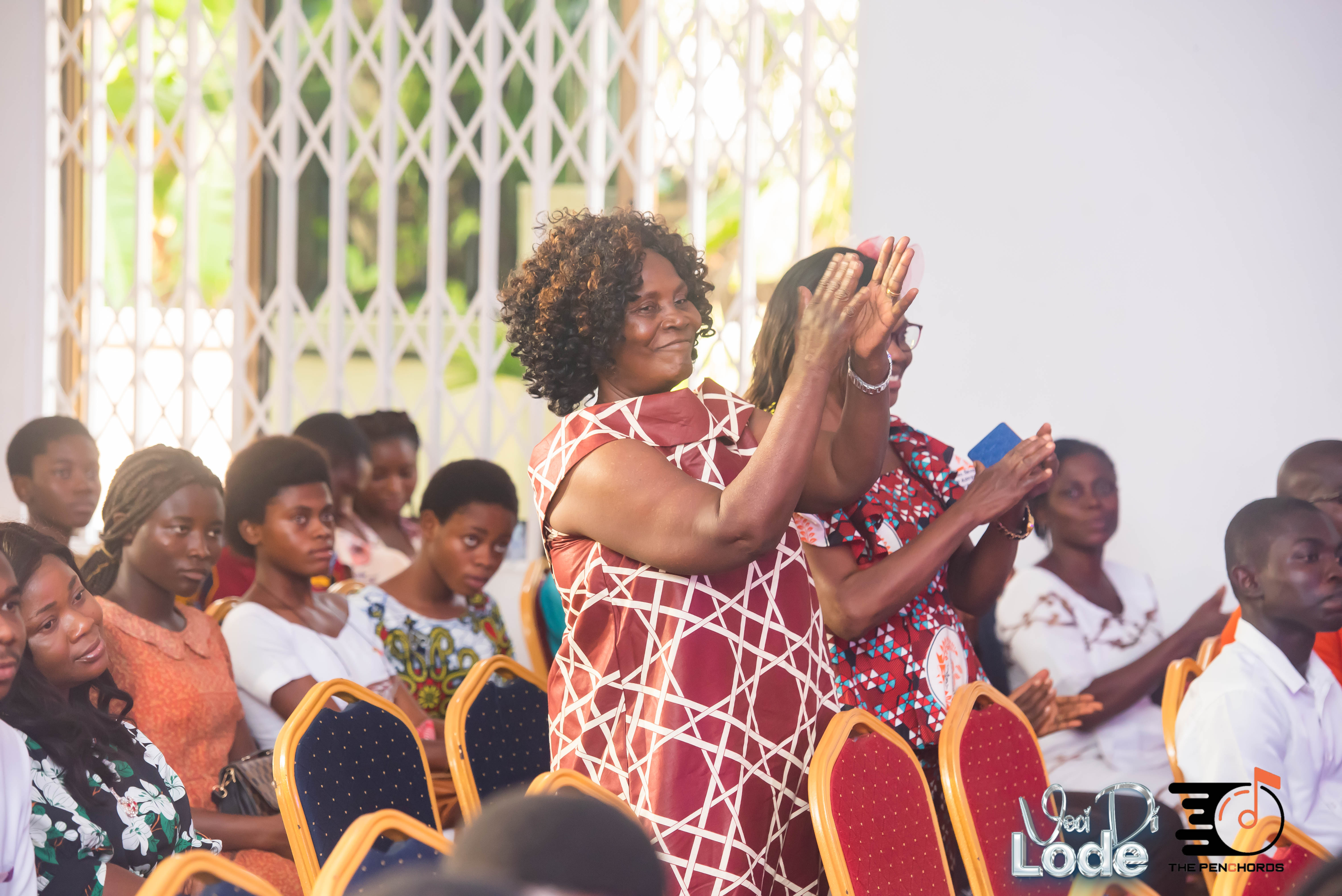 Voci Di Lode Background 8